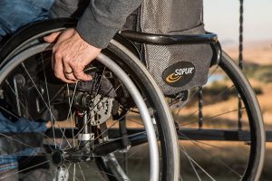 persoane cu dizabilități
